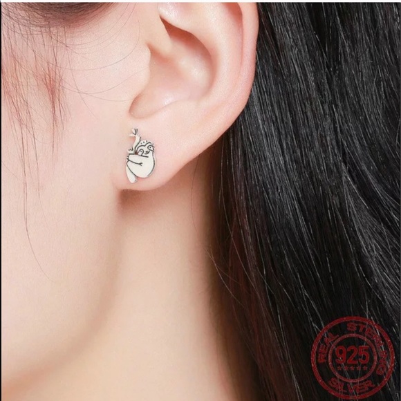 <LAST>925S Sterling Silver Engraved Sloth Earrings - Picture 5 of 5